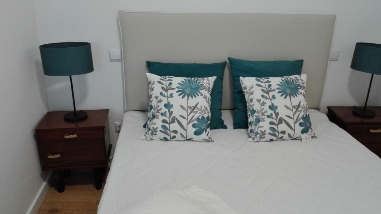 Apartment Casinhas Da *